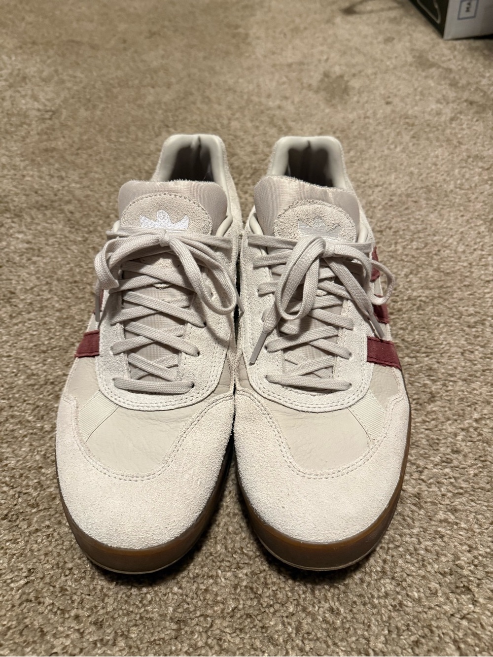 adidas Men's Cream Sneakers with Red Accent